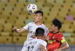 国安完胜亚泰,保持争冠希望仍在(国安转会亚泰) 国安完胜亚泰,保持争冠希望仍在(国安转会亚泰)